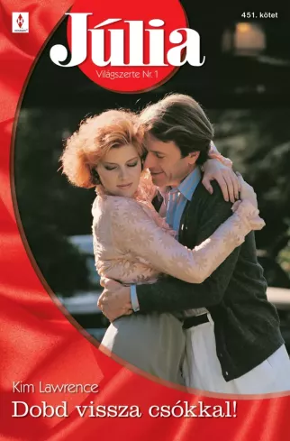 Júlia 451. borító