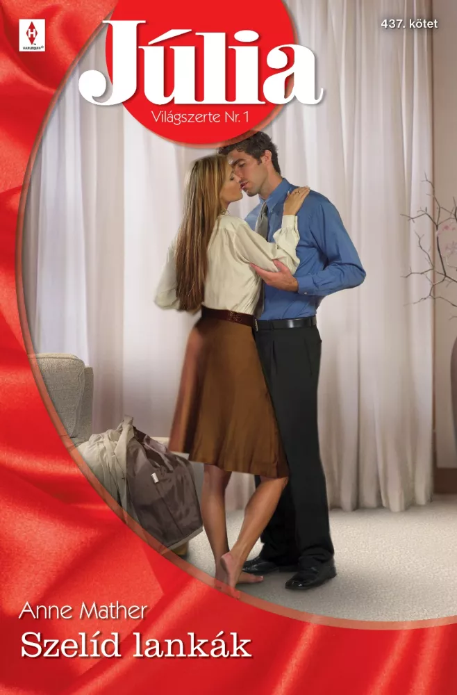 Júlia 437. borító