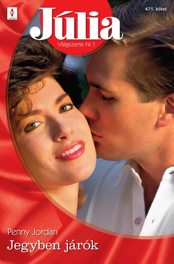 Júlia 471. borító