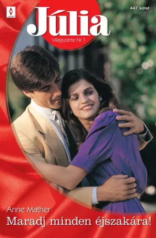 Júlia 447. borító