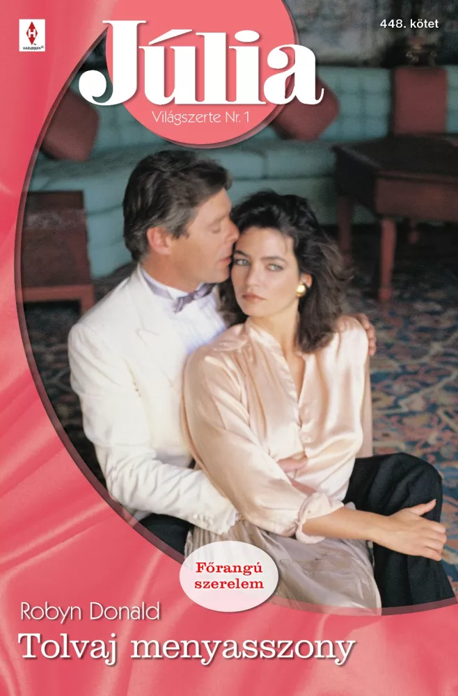 Júlia 448. borító
