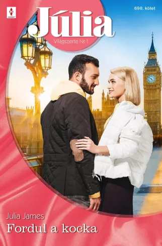 Júlia 698. borító