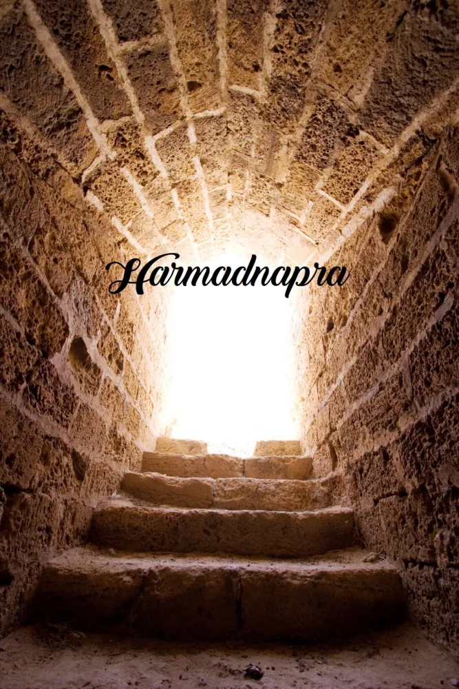 Harmadnapra borító