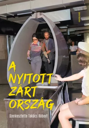 A nyitott zárt ország borító