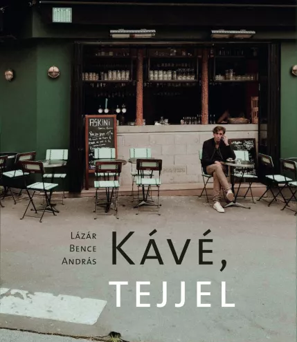 Kávé, tejjel