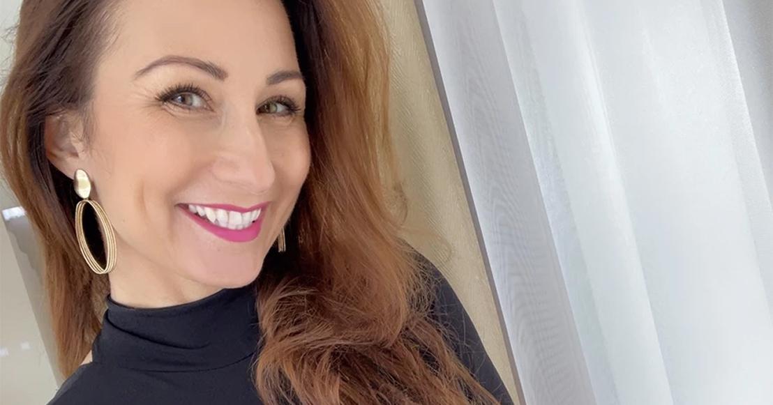 „Sok minden van benne a saját életemből, és ennek a könyvnek a megírása egy terápia volt számomra” - interjú Borsa Brownnal