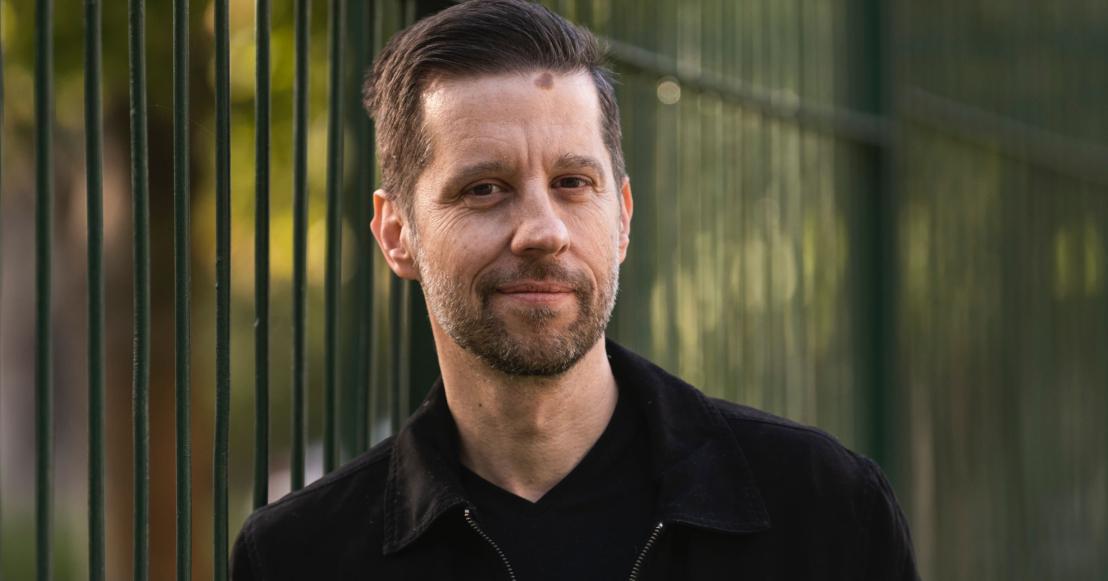 "Az írás olyan, mint a hosszútávfutás" - interjú Markovics Botond (Brandon Hackett) íróval